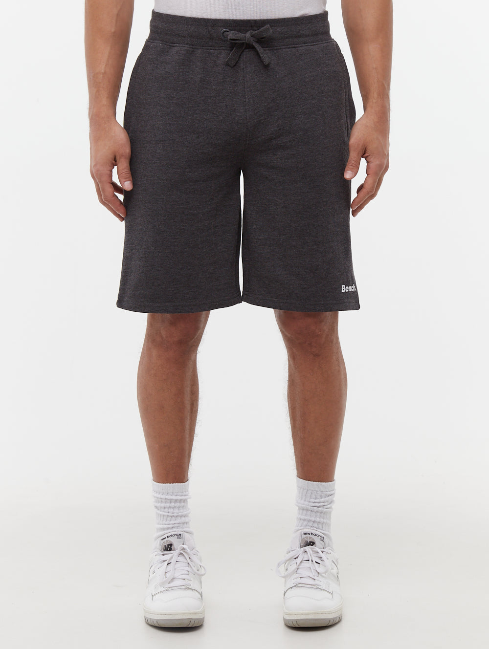 Vetral Emblem Shorts -Grey