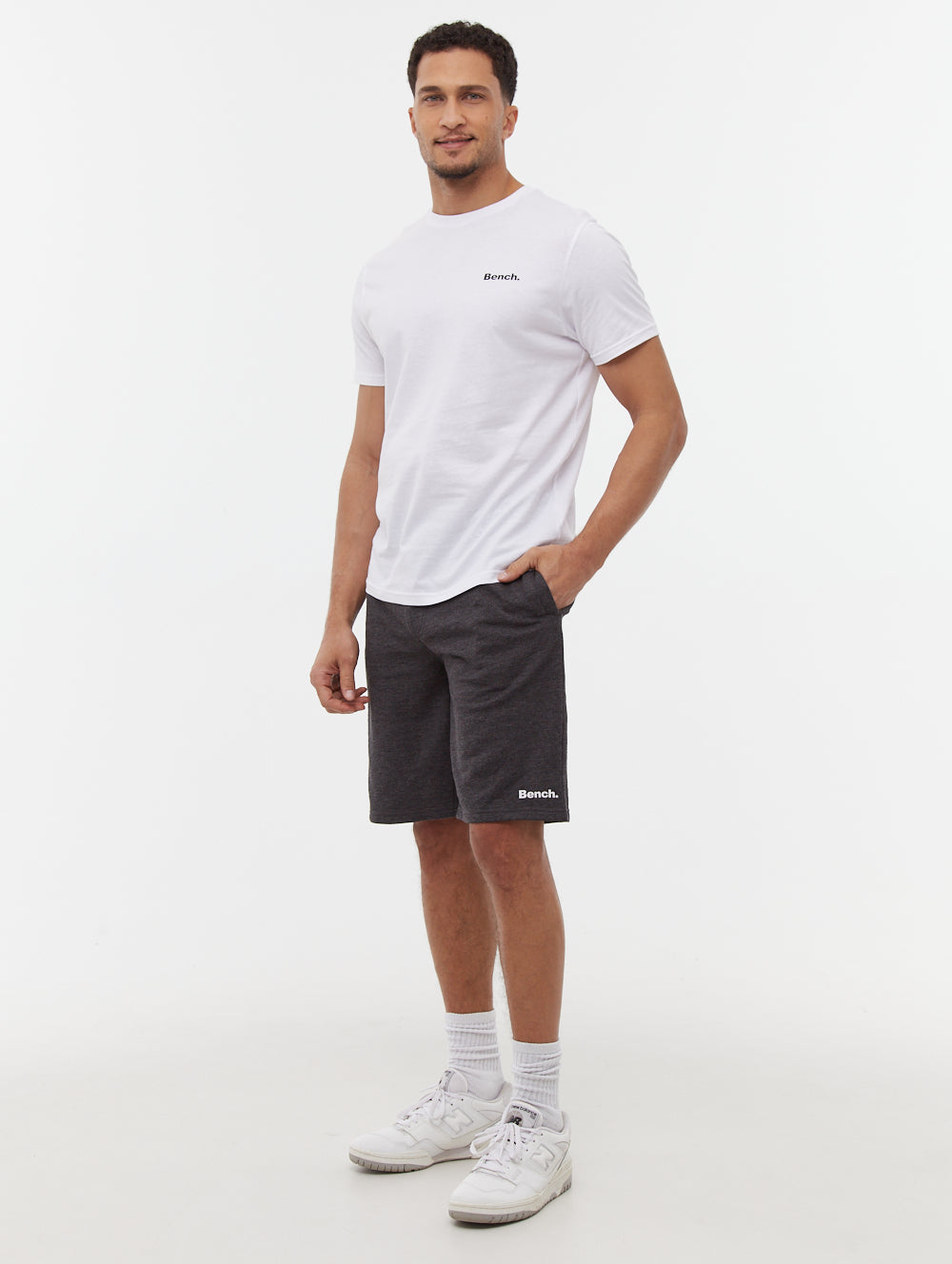 Vetral Emblem Shorts -Grey