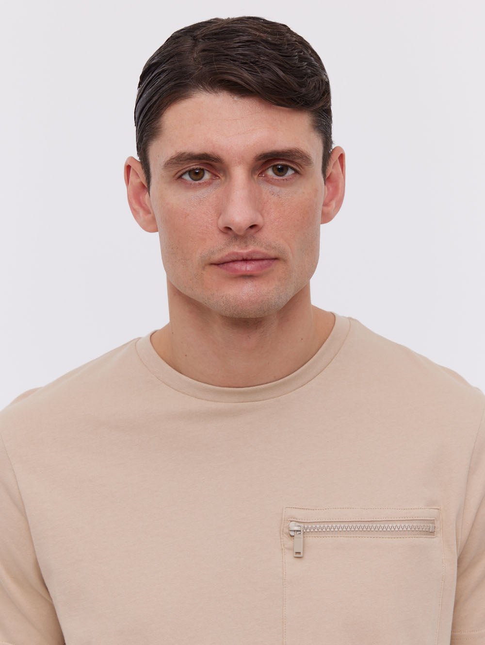 Hapsi Chest Pocket T-Shirt