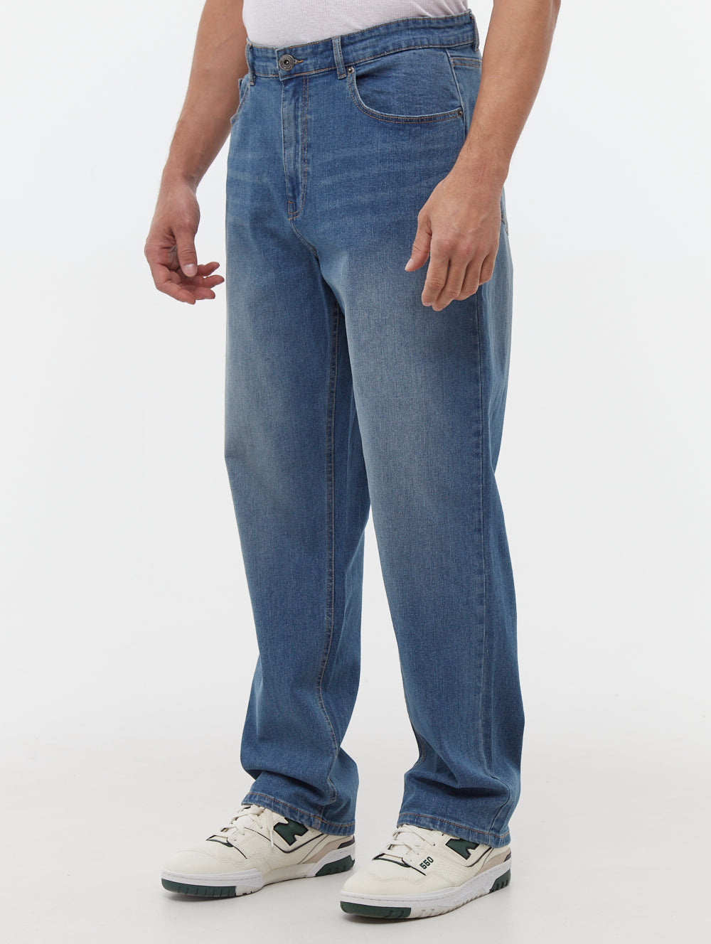 Jeffers Distressed Jeans
