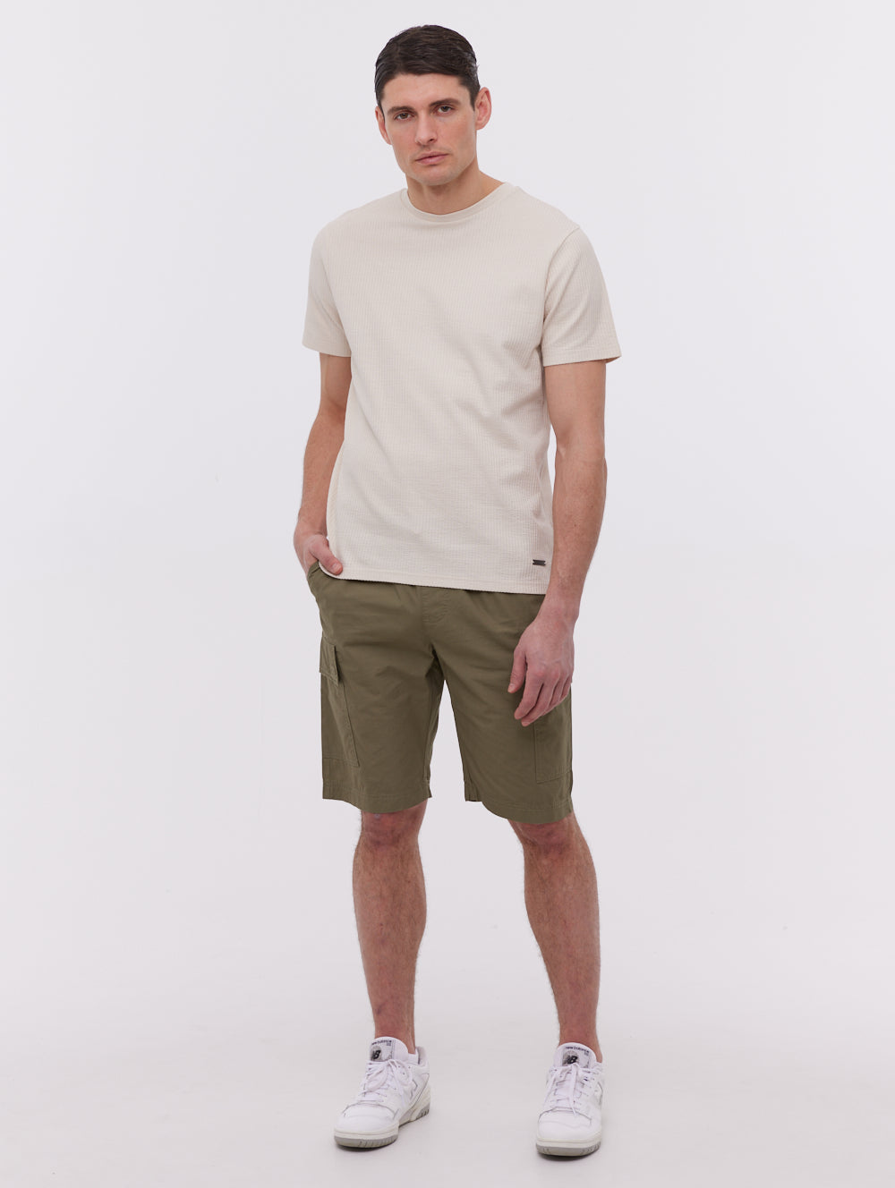 Detoca Green Shorts Woven Cargos Shot 1