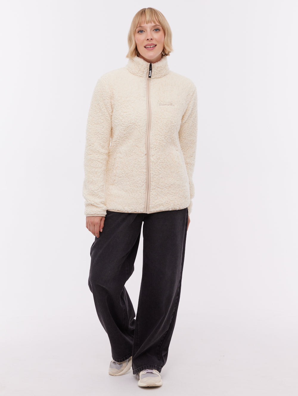 Klea Fleece Funnel Zip-Up - White