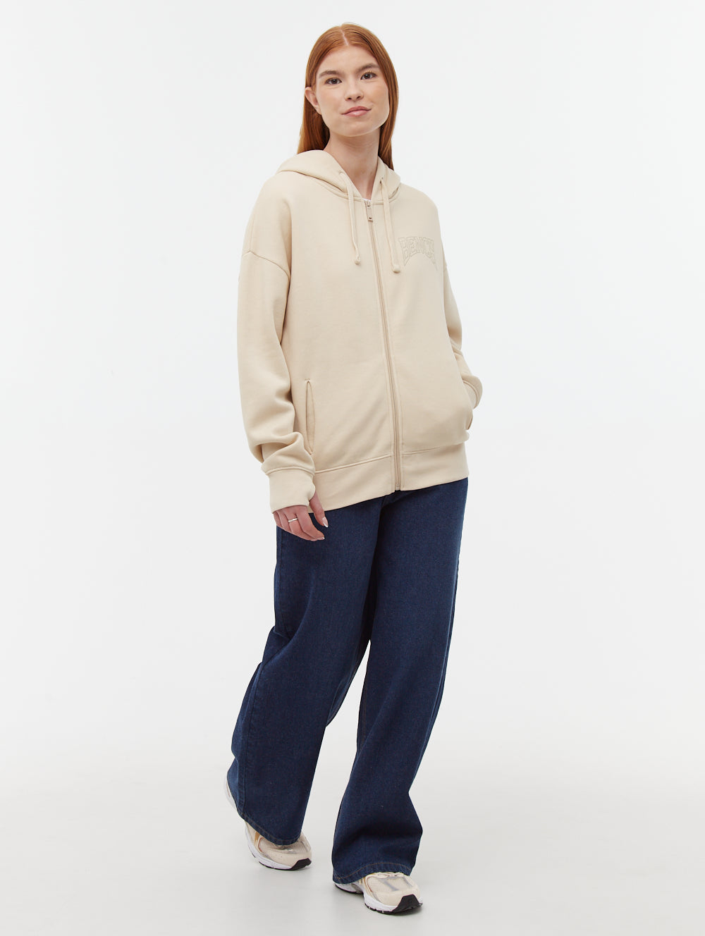 Zira Athletic Logo Zip-Up Hoodie