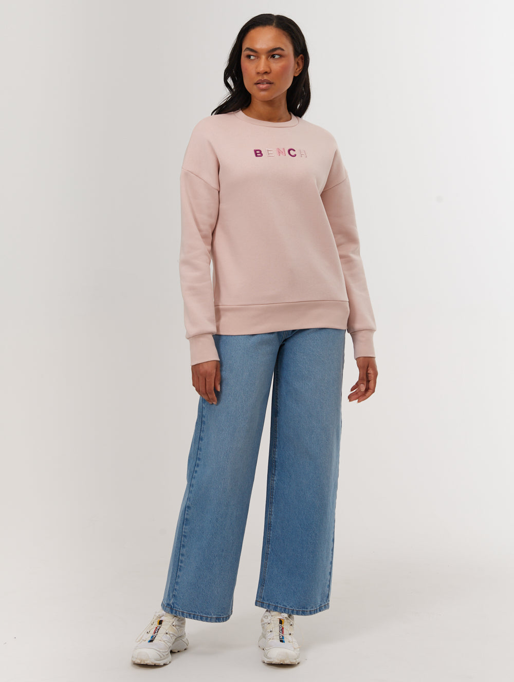 Lilem Block Letter Crew Neck Sweatshirt