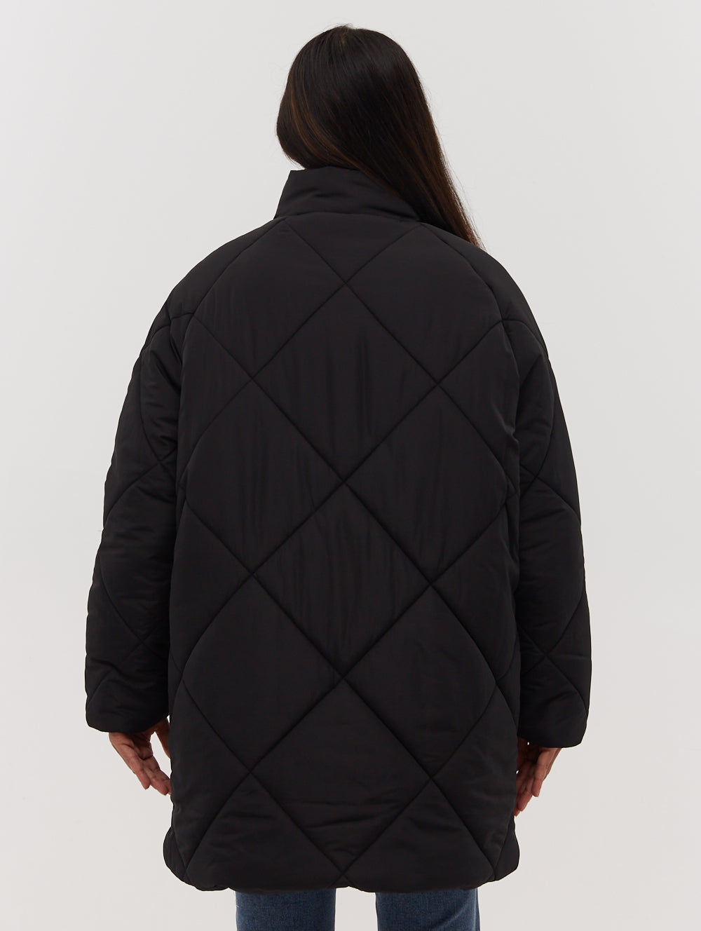 YARAH Black Outerwear Jackets Shot 4