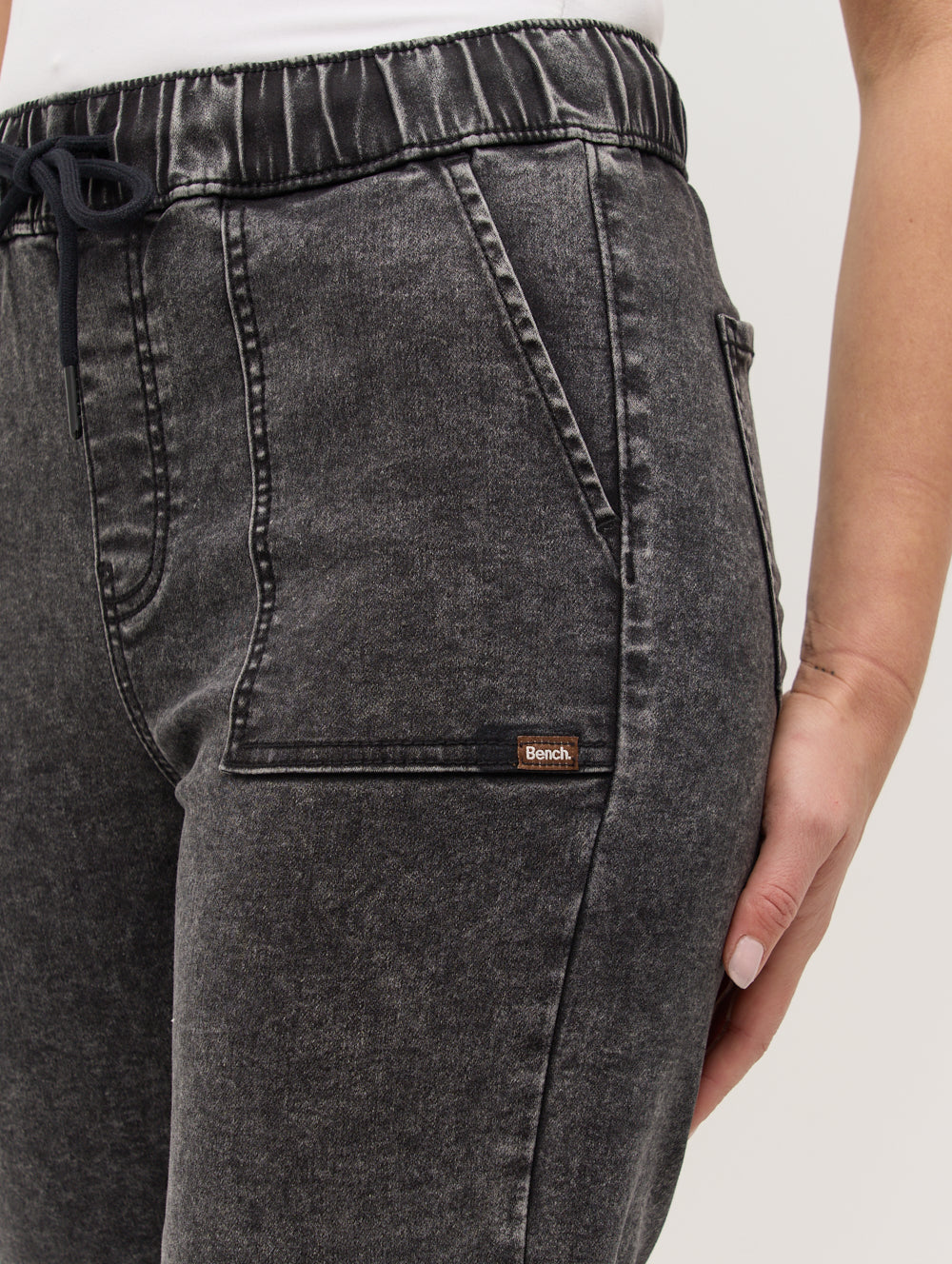 JETTE Black Bottoms Jogger Pant Shot 1