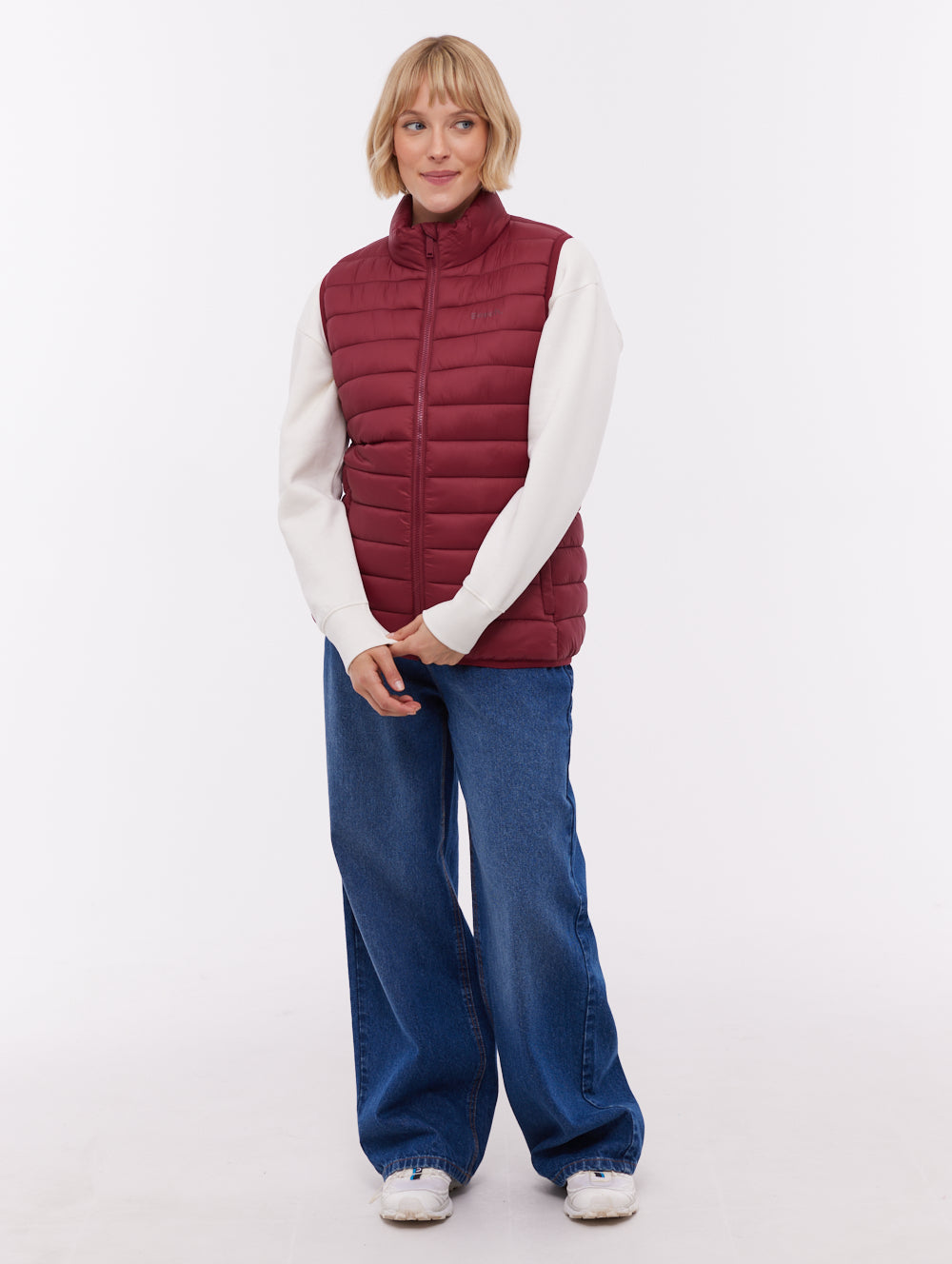 Meridian Red BU028 Outerwear Vests Shot 2